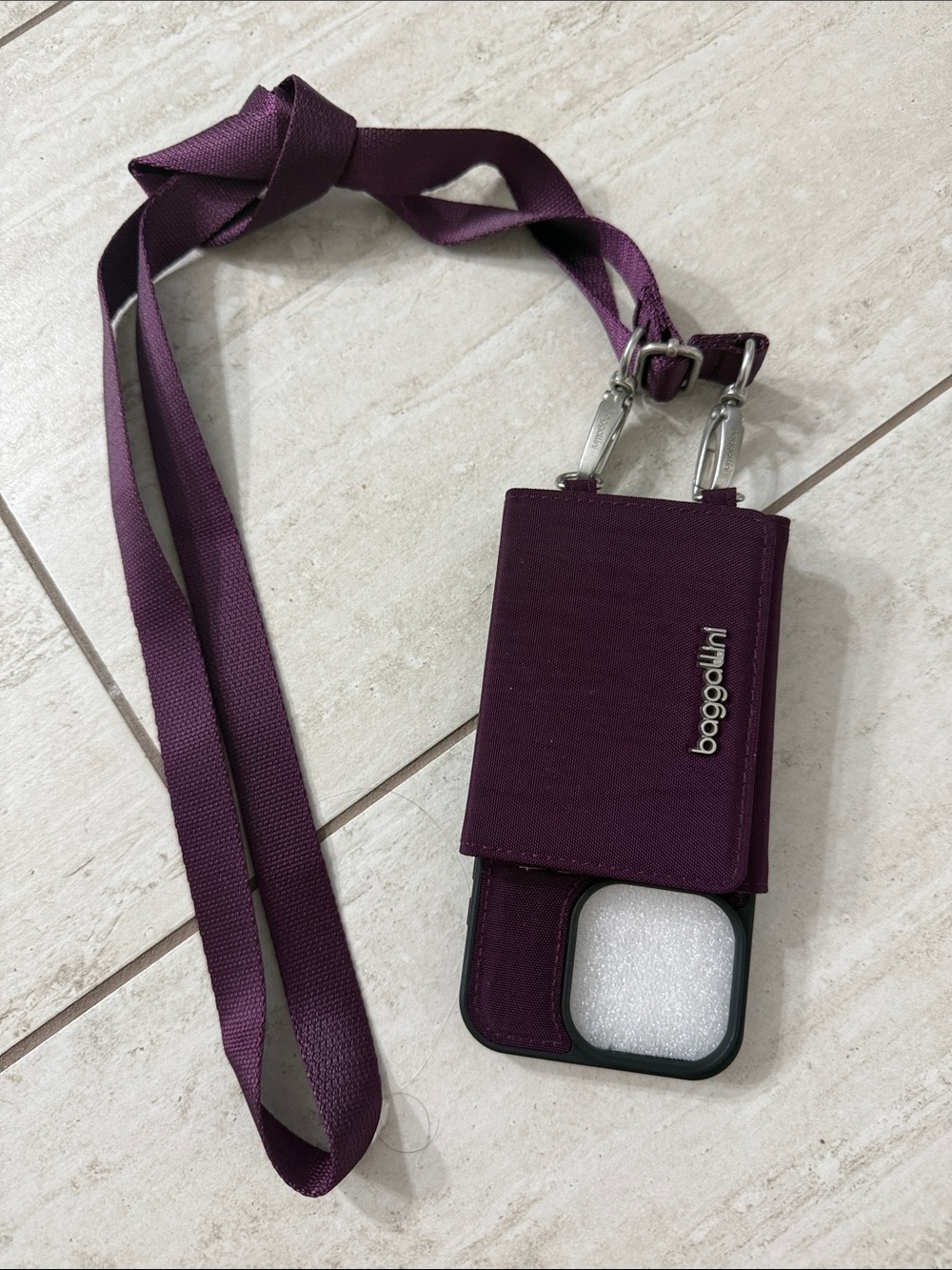 Baggallini Plum Crossbody Card & Phone Case with Adjustable Strap..NWT..RFID